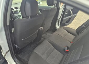 Toyota Avensis 1.8 Prestige Benzin - 9