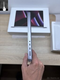 Apple MacBook Pro (14" 2023, M2) - Apple M2 Pro - 9