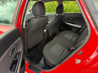 Kia Ceed kombi 1,6 CRDI 94KW 2015 ČR serviska Super Stav - 9