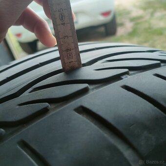 Dunlop 225/50 R17 94w - 9