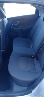 Kia Rio 1.1 CRDI - 9
