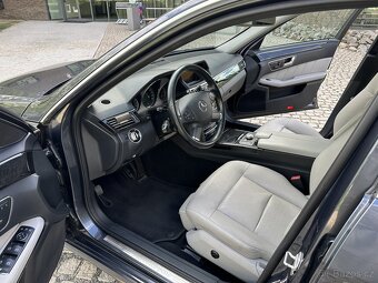 Mercedes-Benz Třídy E, 300 CDI Avantgarde, Webasto - 9