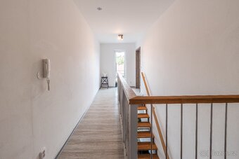 Prodej bytu 2,5+kk v centru Poděbrad, 82 m2, parkov., komora - 9