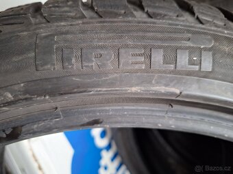 Prodám zimní pneu 235/40/18 Michelin a Pirelli - 9
