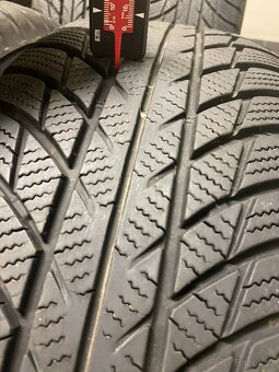 ORIGINAL sada plech. disků Audi Q3, VW Tiguan 215/65/17 - 9