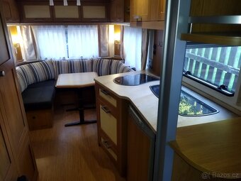 Karavan Knaus Azur 500 rv 2013 solár - 9