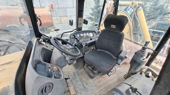 CAT 432D - 9