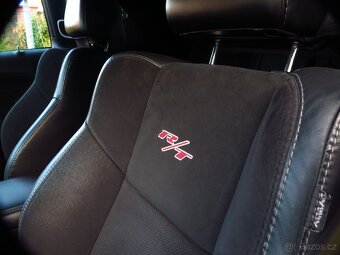 Dodge Challenger, 5.7 HEMI V8 SRT vzhled - DPH - 9