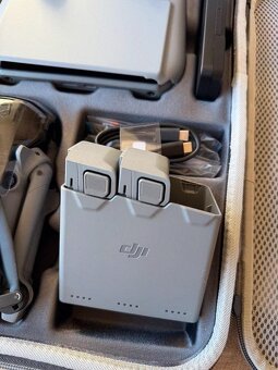 DJI Mini 5 Pro Fly More Combo (DJI RC 2) - 9