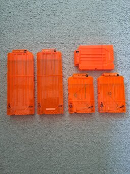 Nerf pistole - 9