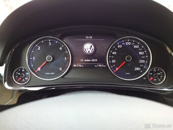 Vw Touareg 3.0 tdi Blue Motion - 9