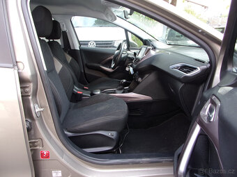 Peugeot 2008 1.2 VTi,navigace,1.majitel,serviskní kniha,TOP - 9