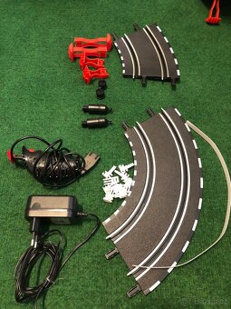 Autodráha Carrera GO -stavba 12,5 metrů - 9