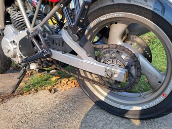Ducati SS 600 Nuda - 9