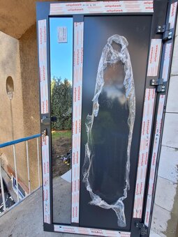 Prodám nové hliníkové dveře .Belgický profil. Aliplast - 9