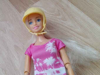 Panenka Anlily kloubová se skútrem - 9