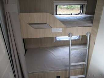 Prodám karavan Caravelair Family 466,r.v.2022 + plachta - 9