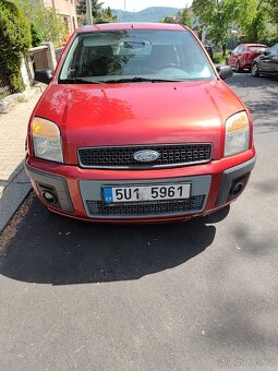 FORD FUSION 1.4i benzín 59 kW, koupeno nové v ČR, 1.majitel - 9