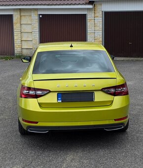 Superb 2.0TSI SPORTLINE DSG6 - 9