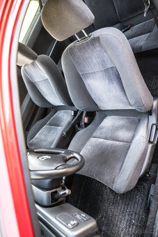 Honda Civic coupe 1.5 101 PS 1994, najeto 129 tkm, nová STK - 9