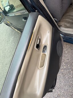 Volvo V70 2,5TDI 103kw Manuál - 9