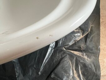 Umyvadlo s baterií - 9