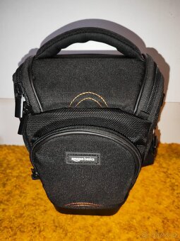 Nikon D5600 a objektiv Nikon 18-300 mm - 9