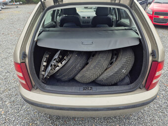 Škoda Fabia 1,2 HTP, NOVÁ STK - 9