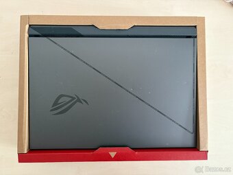 ASUS ROG Strix G18/RTX4060/i9-13980/1TB/RAM32GB/DDR5 - 9