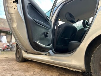 Peugeot 206 SW díly - 9