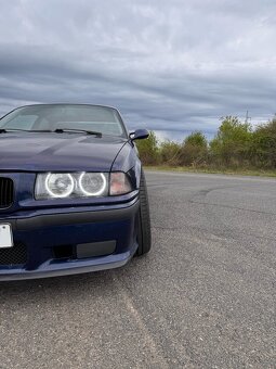 bmw e36 325i coupe - 9