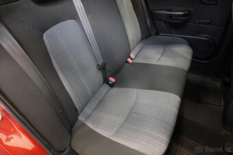 Kia Ceed 1.4i , 77 kW benzín, 2011 - 9
