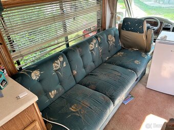 Obytné auto Coachmen 5.9 TD - 9