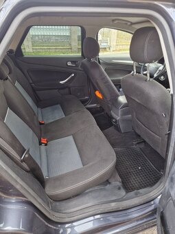 Ford Mondeo kombi 1.6 92 kW - 9