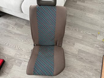 Interiér Favorit PRIMA Krásný stav - 9