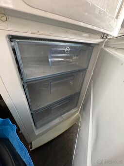 Lednička Whirlpool Electrolux Beko - 9