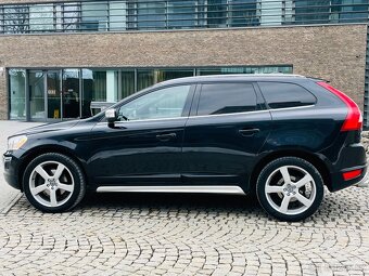Volvo XC60 2.0 5VALEC MANUÁL R-DESIGN 2WD SERVISKA - 9