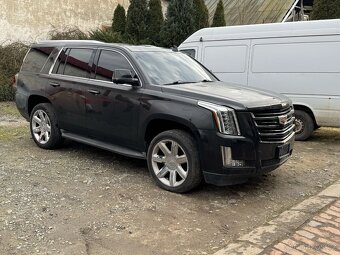 Cadillac Escalade - 9