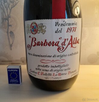 Sběratelský alkohol víno 3,78 liter BARBERA d´ALBA - 9