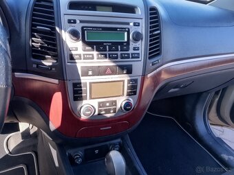 Hyundai Santa Fe 2.2, 4x4,automat,330 tis.km - 9