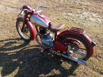 Jawa 250 pérák FJ - 9