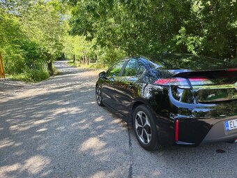 Opel Ampera - 9