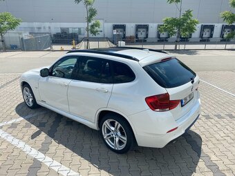 BMW X1 20d xdrive - 9