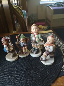 porcelánové sošky od Hummela Goebla - 9