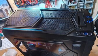 Ryzen 5 2600X/16GB DDR4/240GB SSD/1TB HDD/GTX 970 - 9