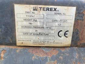Traktorbagr Terex LTB890 - 9