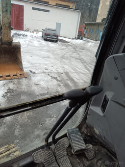 Pásové Rypadlo Kobelco SK 210-6 - - 9