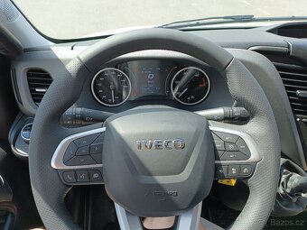Iveco Daily 72C18 P/A 3,0D skříň, čelo,r.v. 2024 Zánovní vůz - 9