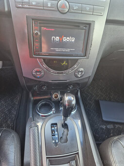 SsangYong Rexton 2.7 XDi 132 kW 11/2012 - 7 míst - 9