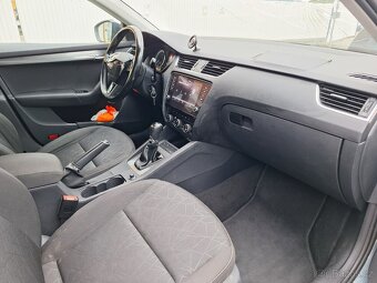 ŠKODA OCTAVIA COMBI 3 CLEVER 1.5 TSI DSG 110 kW ACC NAVI LED - 9